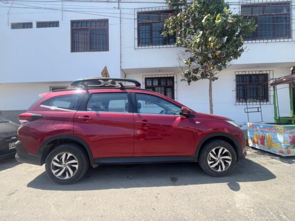 TRANSPORTATION FROM THE AIRPORT TO PARACAS