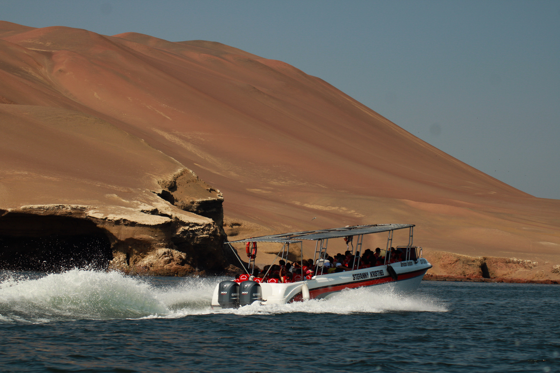 Islas Ballestas + Sombras Doradas Trekking Premium