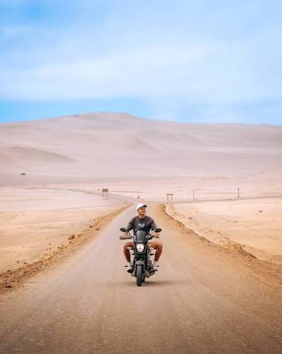 FULL DAY PARACAS EN SCOOTER DESDE LIMA